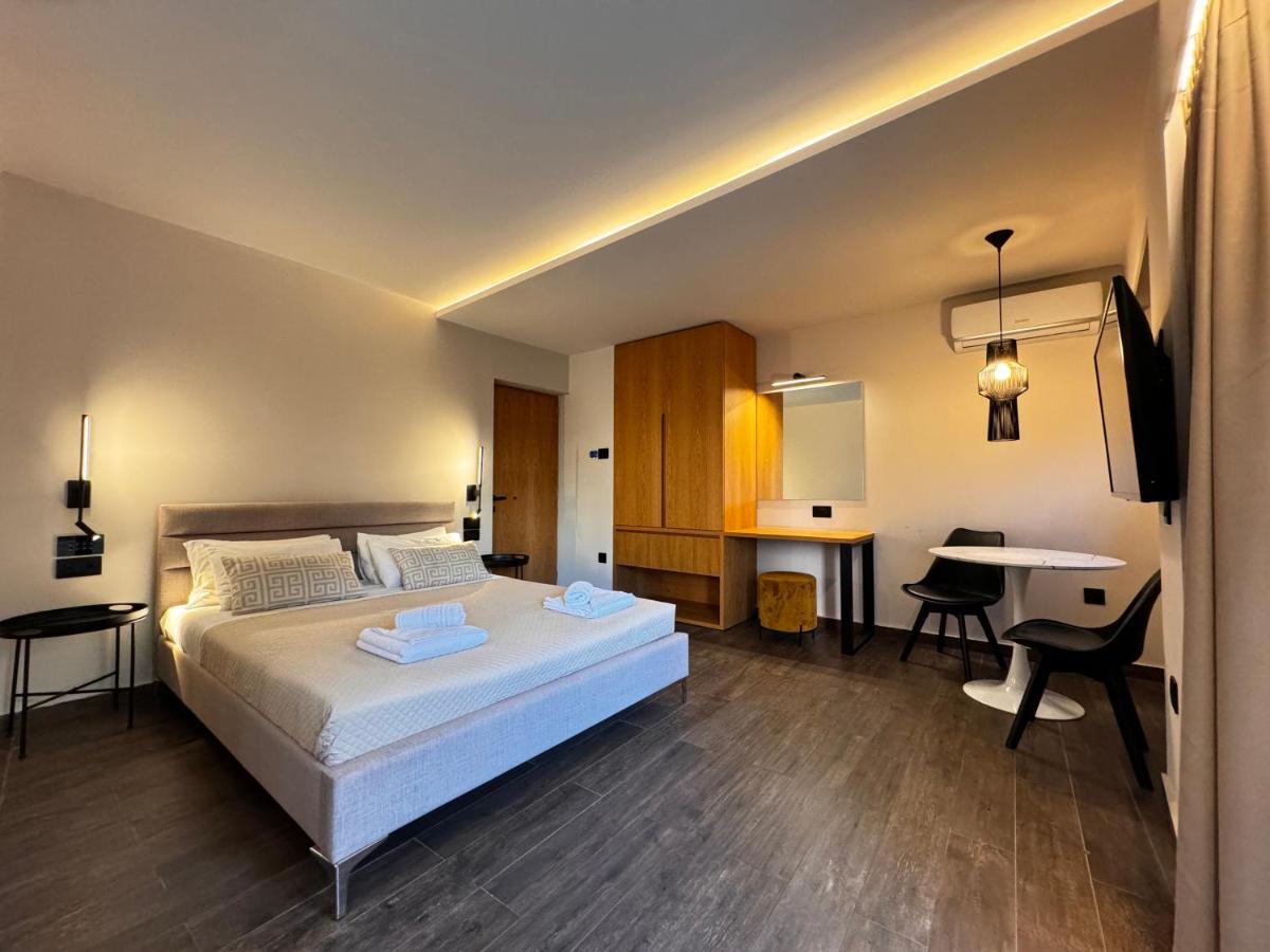 Elina Hotel Apartments Rethymno Exterior foto
